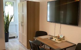 Huels Central Apartment
